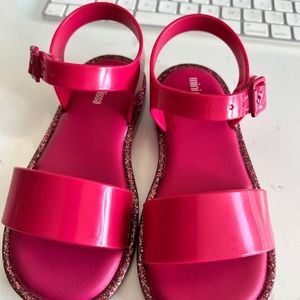 Mini Melissa Mel Mar Sandal Hot Pink/Glitter Size 10 Toddler. BRAND NEW